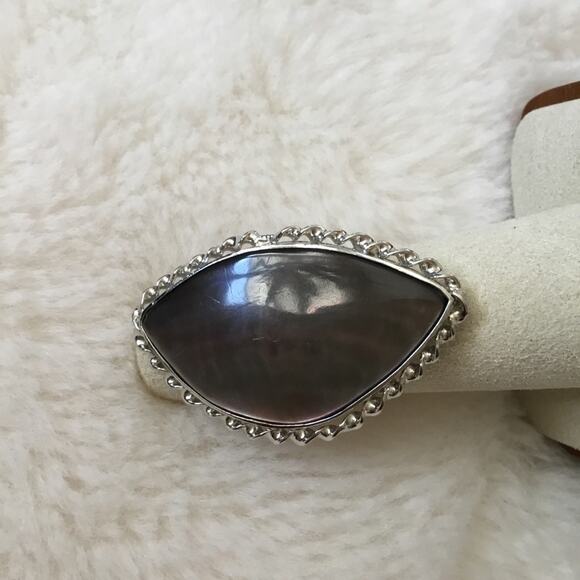 Silver Large Oval Shape Split Ring - Picture 2 of 8